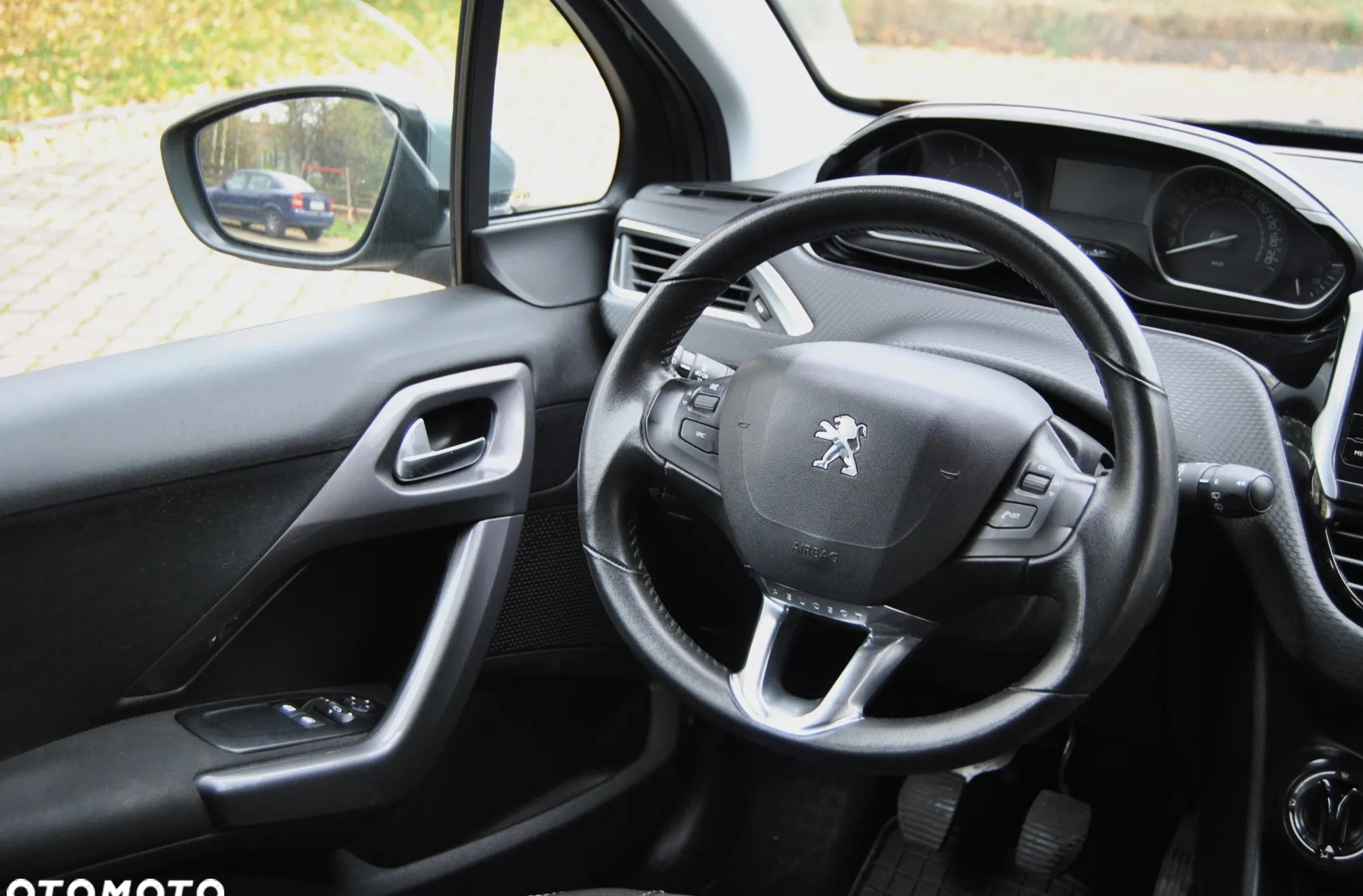 Peugeot 2008 cena 37900 przebieg: 150000, rok produkcji 2016 z Brzeg Dolny małe 154